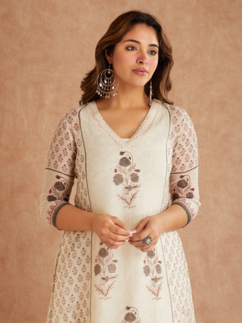 Off-White Grey Chanderi Hand Block Printed V-Neck Kurta with Pants - Set of 2