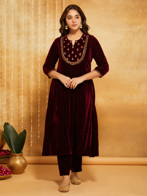 Purple Hand Embroidery Crushed Velvet Round Neck Kurta with Pant- Set of 2