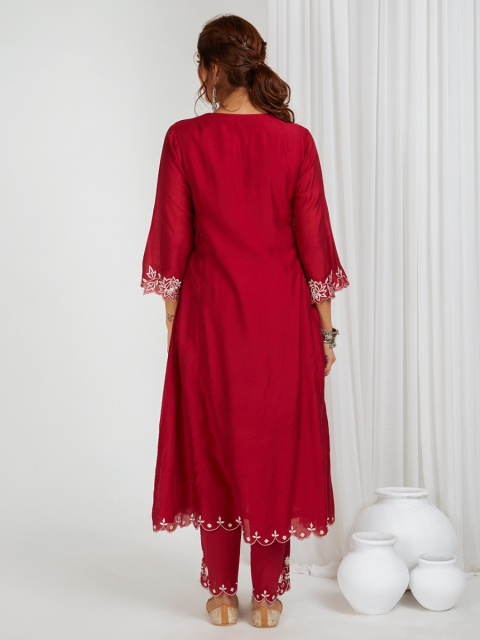 Red Embroidered Round Neck Chanderi Kurta with Pant- Set of 2