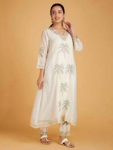 Off-White Purple Hand Block Printed V- Neck Chanderi Silk Kurta with Pants - Set of 2