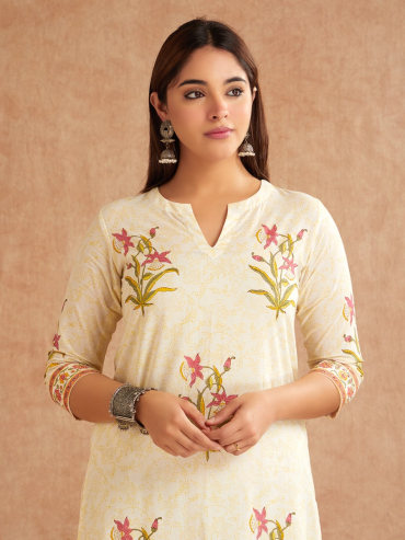 Off-White Pink Hand Block Printed Cotton Round Neck Kurta with Pants - Set of 2