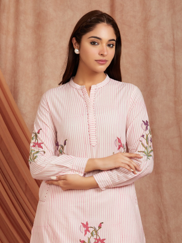 Off-White Pink Hand Block Printed Cotton V-Neck Kurta with Pants - Set of 2