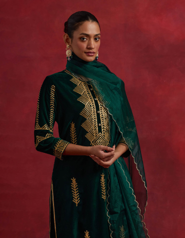 Green Velvet Gota Embroidered Kurta
