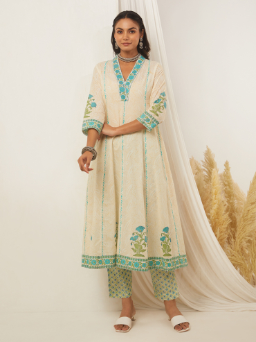 Off-White Green Hand Block Printed Cotton Anarkali V-Neck Kurta